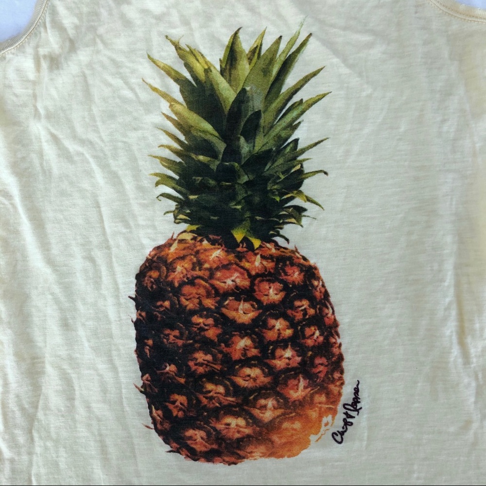 Chip & Pepper Pineapple Tank